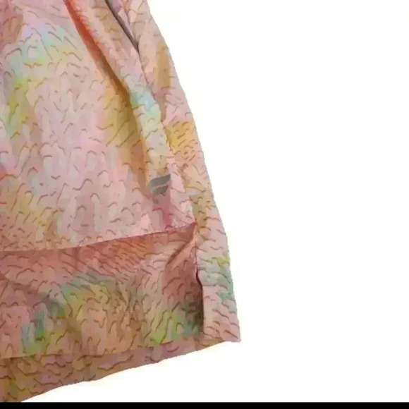 Fabletics Womens Ultra High-Waisted Piped Nylon Shorts M - Picture 7 of 11